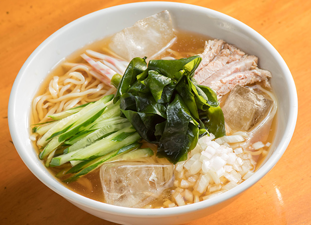 ラーメンと一緒に楽しむ